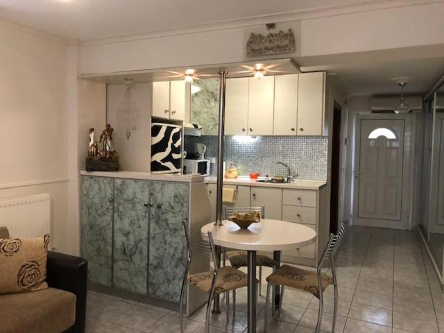 Elena 5***** Apartment